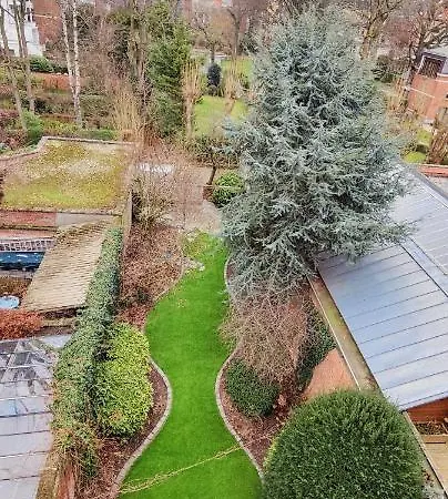 Traditional Chic, High Ceilings' Aircos And Garage * Antuérpia